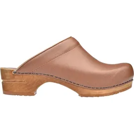 Sanita Clog in Braun