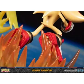 First 4 Figures Sonic the Hedgehog - Super Shadow 50 cm Figur