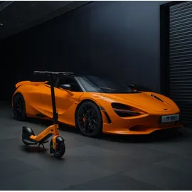 Pure McLaren schwarz