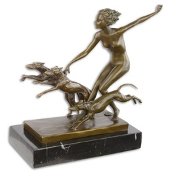 Casa Padrino Luxus Bronze Skulptur Frau mit 3 Hunden Bronze / Gold / Schwarz 21,8 x 10,8 x H. 22,9 cm - Bronzefigur mit Marmorsockel - Dekofigur