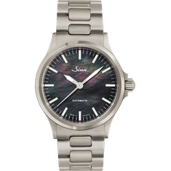 Sinn Instrumentelle Uhren 556 I Perlmutt S 556.0105 - perlmutt schwarz,Stahl - 38.5mm
