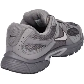 Nike V5 Runner Suede Kinder Pencil Point/Atmosphere Grey 36,5