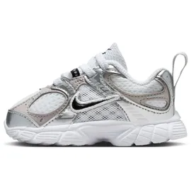 Nike V5 RNR Kinder White/Black-Vast Grey-College Grey 23 1/2