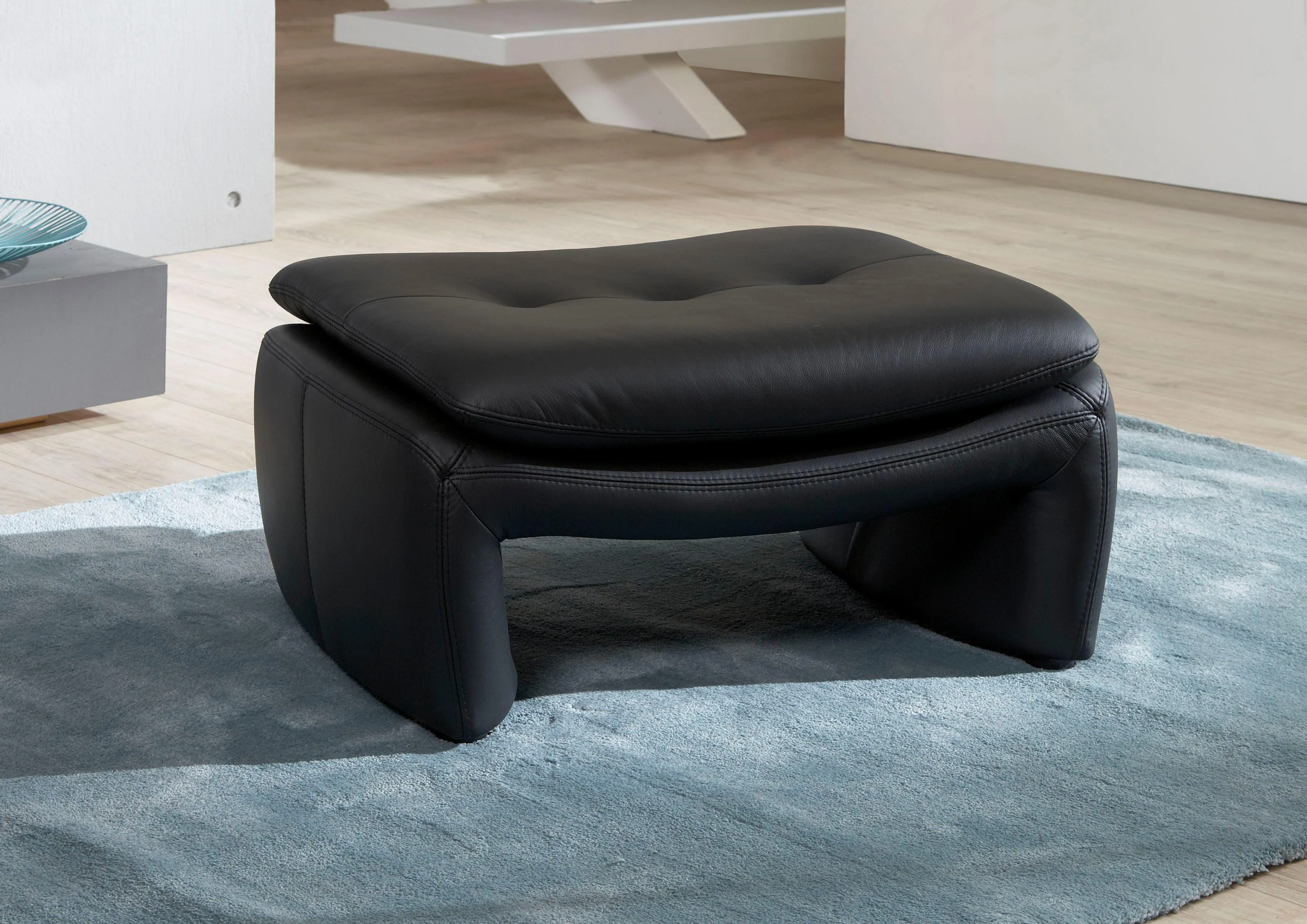 PLACES OF STYLE Hocker »Luna« PLACES OF STYLE schwarz