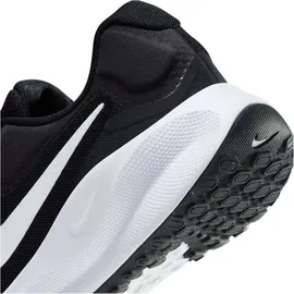 Nike Revolution 7 Damen Black/White 44