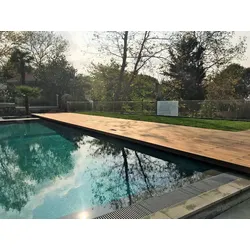 KAHRS Thermoesche Terrassendielen, 20x115 mm, seitlich genutet, stirns. Nut & Feder, Sichtseite glatt gehobelt, Rückseite egalisiert