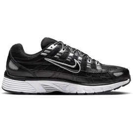 Nike P-6000 Herren Black/Black/White/Metallic Silver 42,5