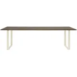 Muuto Tisch, 255 x 108 cm, Eiche geräuchert / sand