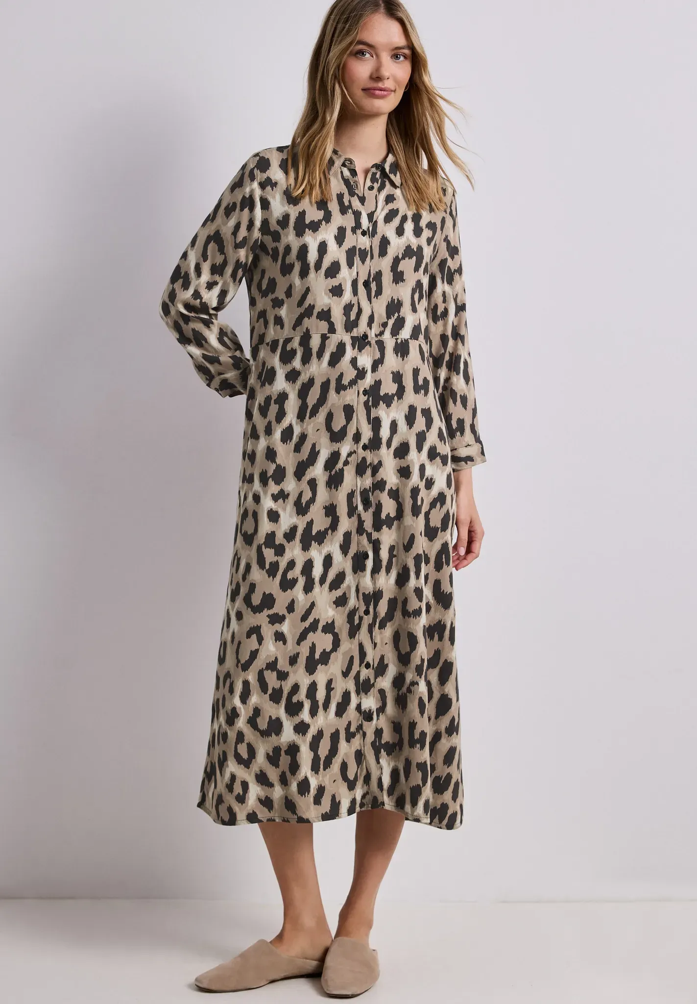 Blusenkleid STREET ONE, Damen, Gr. 44, EURO-Größen, timeless beige, Stoff, 100% Viskose, comfort fit Midi, V-Ausschnitt, Bündchen, Kleider Blusenkleid, aus Viskose