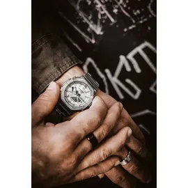 Casio G-Shock GM-2110 Edelstahl 49,3 mm GM-2110D-7AER