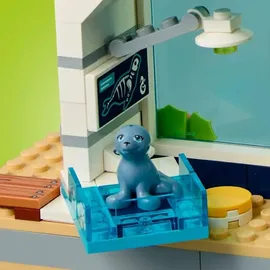 LEGO Friends Leuchtturm mit Flutlicht 41380