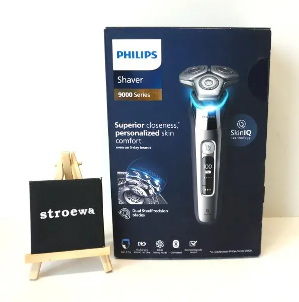 Preisvergleich Produktbild Philips Series 9000 Rotationsrasierer S9975/35 silber