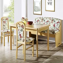 Esszimmergruppe in Buche Blumenmuster (vierteilig)