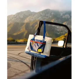 long weekend Beacon Tote White