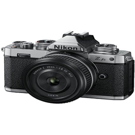 Nikon Z fc + Nikkor Z 28 mm F2,8 Special Edition