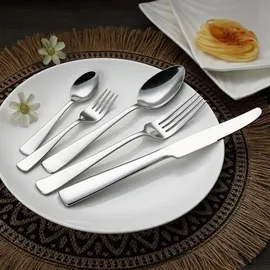 Amazon Basics Eckiger Rand 20-tlg.