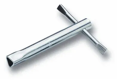 Dreikant-Steckschlüssel M3 6mm, DIN 22417, Länge 70mm, verzinkt