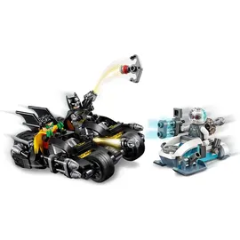 LEGO DC Comics Super Heroes Batcycle-Duell mit Mr. Freeze 76118