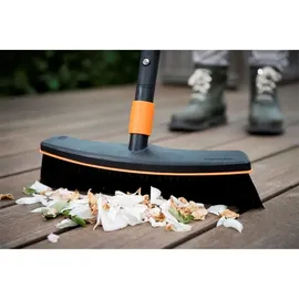Fiskars QuikFit Straßenbesen 38 cm