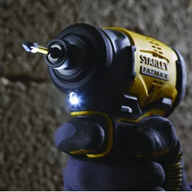 Stanley SFMCF810D2K inkl. 2 x 2,0 Ah + Koffer
