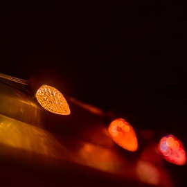 Twinkly LED-Lichterkette Tropfen, RGB, IP44, appgesteuert, 2. Generation, 40 LEDs, 12m