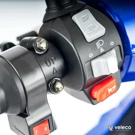 VELECO Faster Elektromobil 4-Rad rot