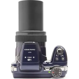 Kodak Astro Zoom AZ528 + Netzteil + USB-Kabel + Akku + Schnellstartanleitung