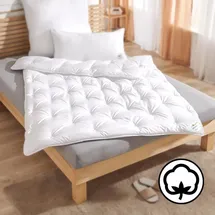 Traumschlaf Faserdecke Down Touch Pure medium mit Baumwollbezug, Füllung: 100% Polyester 140x220 cm - weiß