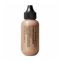MAC Studio Radiance Face and Body Radiant Sheer Foundation W2 50 ml