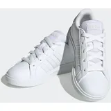 Cloud White / Cloud White / Grey One 33