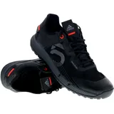 Core Black / Grey Two / Solar Red 38