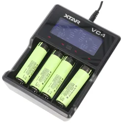 AccuCell 4x Panasonic 18650 Li-Ion Akku und 4fach Li-Ion Schnell-Ladegerät