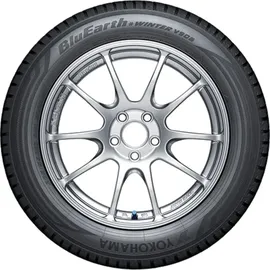 Yokohama BluEarth-Winter V906 SUV 305/35 R21 109W XL