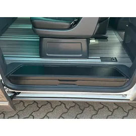 onelevel Essential Trittstufeneinsatz für VW Transporter T5/T6/T6.1 Schwarz