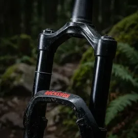 RockShox Gabel-Standrohr+BrückeCSU RS Domain2022+ DA27/29Boost,44Offs,DiBl,63....