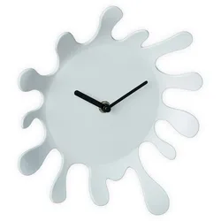 Relaxdays Wanduhr Farbklecks, HxB: 25 x 22,5 cm, batteriebetrieben, ohne Zahlen, analog, moderne Wohnzimmeruhr, weiß