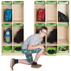 Schultaschenregal für 4 bzw. 6 Schüler