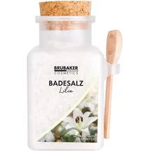 Brubaker Badesalz 400 g - Lilien Duft - Badezusatz mit natürlichen Extrakten - Wellness Baden für Entspannung, Erholung und Körperpflege mit praktischem Holz Messlöffel