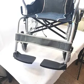 Antar Leichter Rollstuhl AT52301 faltbar grau/schwarz