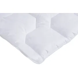 OTTO home Microfaserbettdecke OTTO HOME "Corella, Bettdecke 135x200 cm, mit Gratis-Kissen dazu: 40x80 cm", weiß, B:155cm L:220cm, Obermaterial: 100% Polyester.