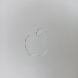 Apple Magic Keyboard mit Touch ID und Ziffernblock DE weiß