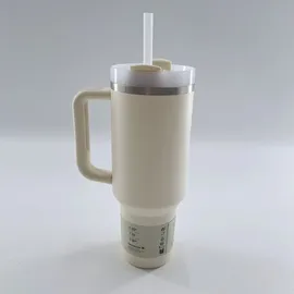 Stanley Quencher H2.0 Flowstate Tumbler 1,2l Cream