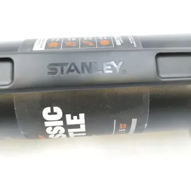 Stanley Classic Legendary Bottle 1.1 QT matte black pebble 1 l
