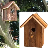 Gardigo Nistkasten Vogelhaus für Finken & Meisen - Schutz vor Kälte/Brüten - unbehandeltes Holz, Sitzstange, Dachüberstand - 20x17x12 cm