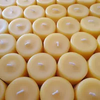 Bienenwachskerze Teelicht 25er-Pack 4 cm Advent — handgegossene Teelichter im Aluschälchen Monats-Vorrat, Made in Germany