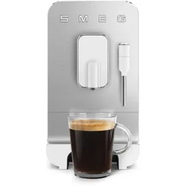 Smeg BCC02WHMEU