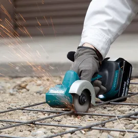 Makita DMC300Z ohne Akku + im Karton