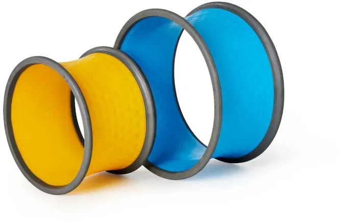 Gonge Body Wheel Set Motorikspielzeug 2 Räder Ø 46 & 59 cm Blau/Gelb - Bis 100 kg, weiche Gummikante, Koordinationstraining
