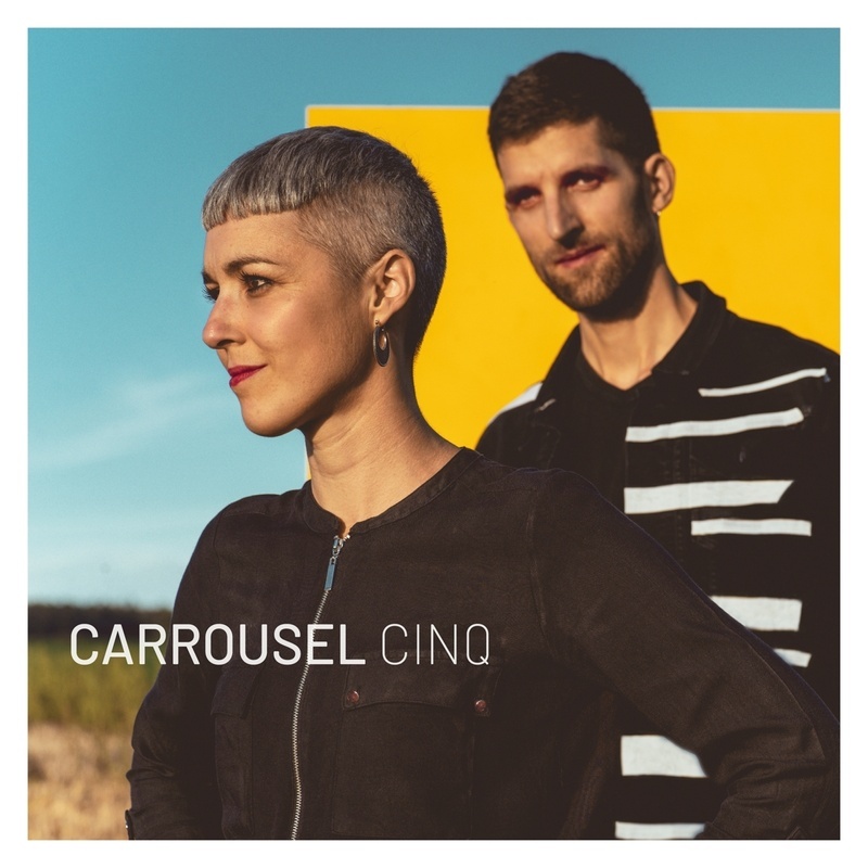 Cinq - Carrousel. (CD)
