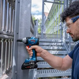 Bosch Professional GDS 18V-330 HC L-BOXX 136, 2 x Akku ProCORE18V 4.0Ah